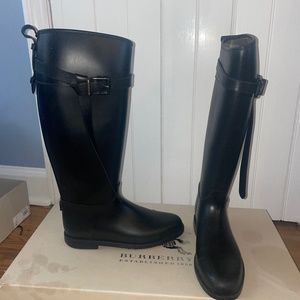 Burberry Black Women's Winter & Rain Boots